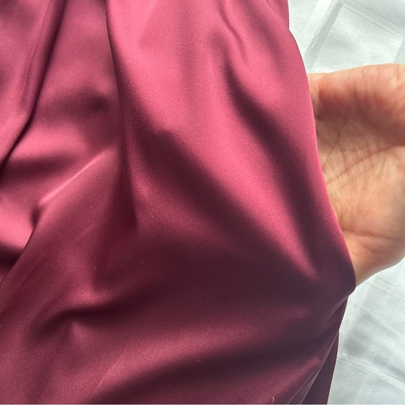 White by Vera Wang Burgundy Full Length Halter T-bar Dress - Picture 7 of 15